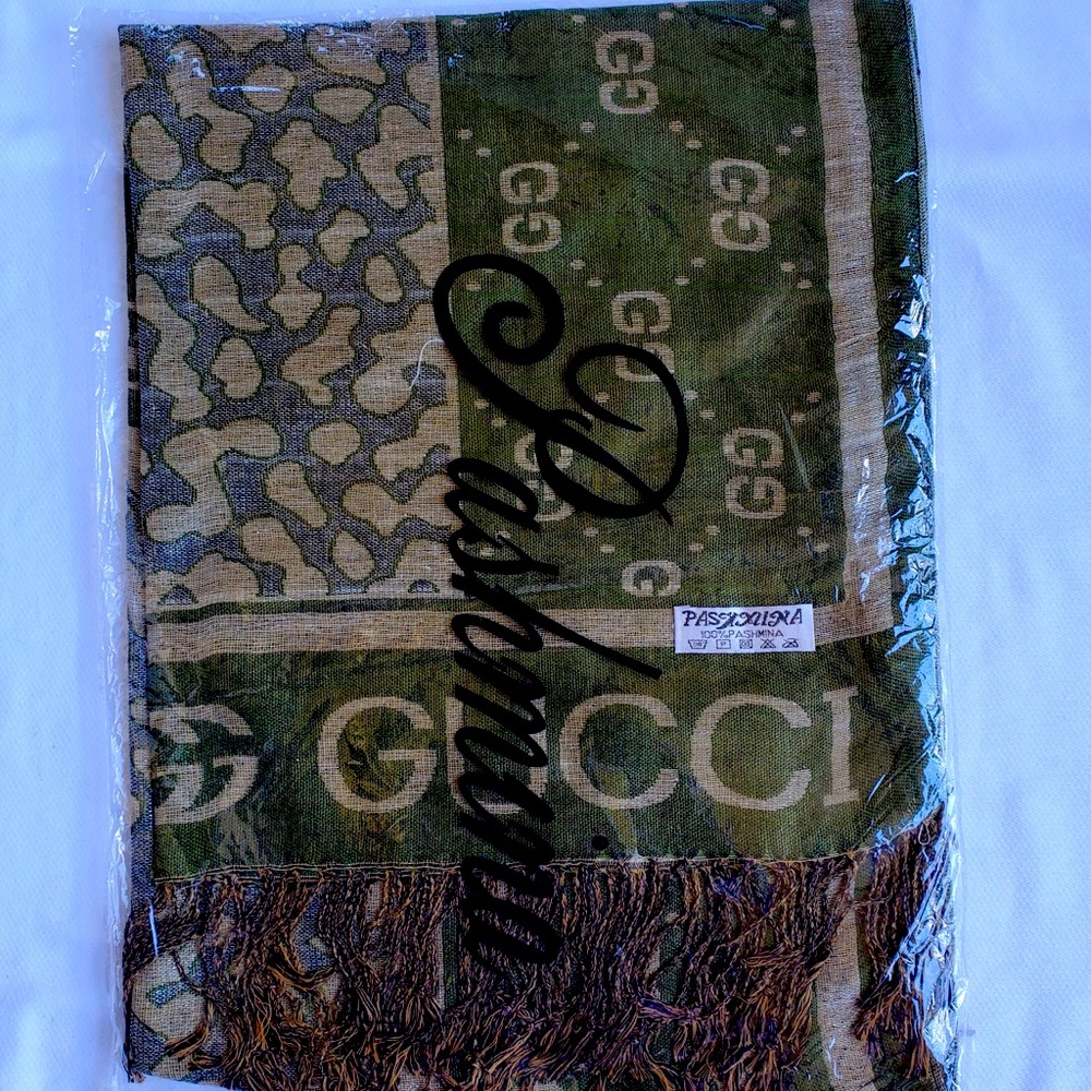 NWT Pashmina GUCCI Scarf, Shawl, Wrap
